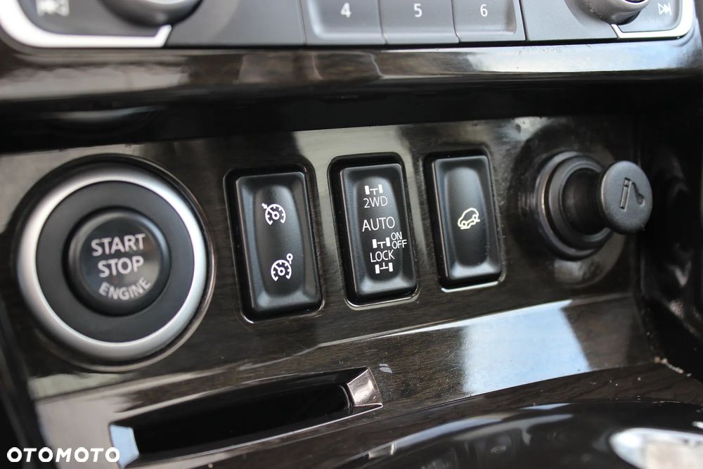 Renault Koleos dCi 175 FAP 4x4 Night and Day - 17