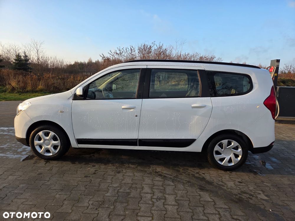 Dacia Lodgy 1.6 SCe Ambiance S&S - 13