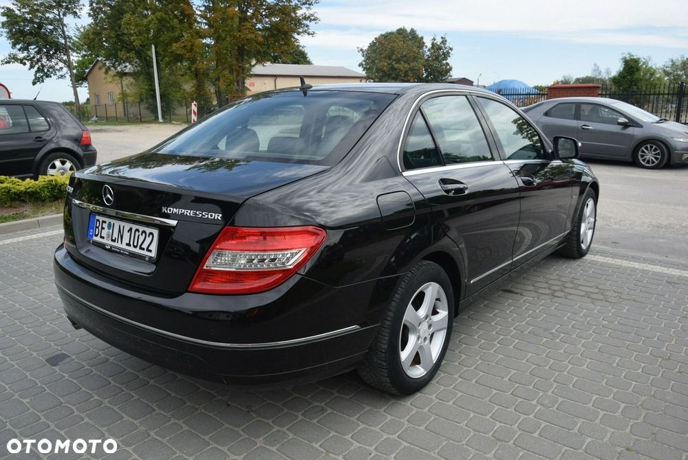 Mercedes-Benz Klasa C - 12