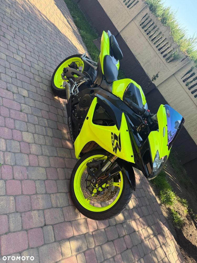 Suzuki GSX-R - 5