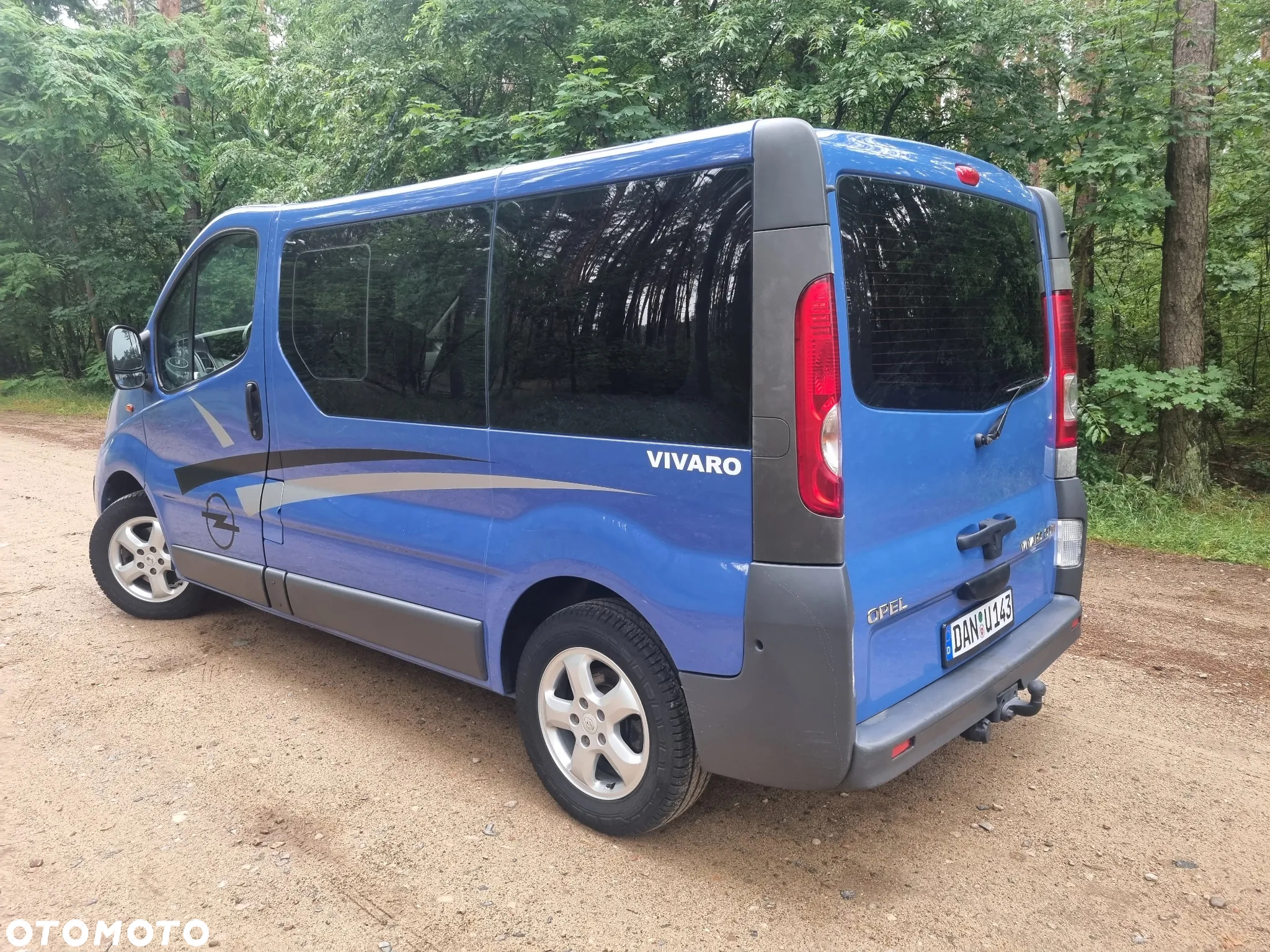 Opel Vivaro 2.5 CDTI L1H1 - 23