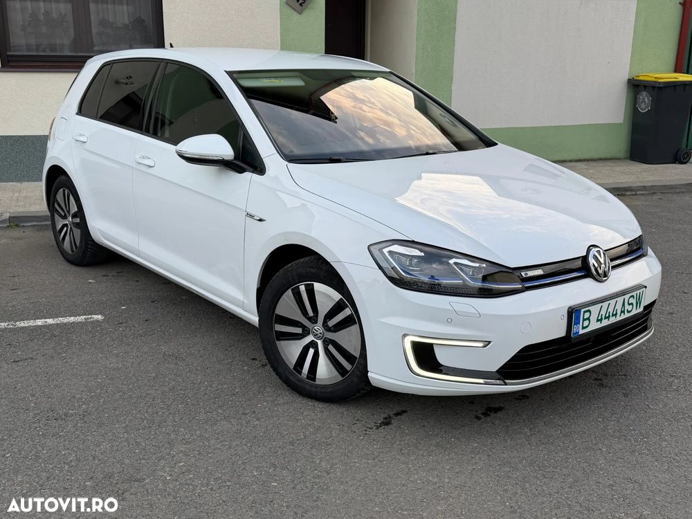 Volkswagen e-Golf - 1