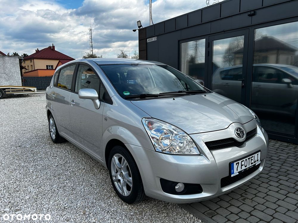 Toyota Corolla Verso 1.8 Sol + 7os - 1