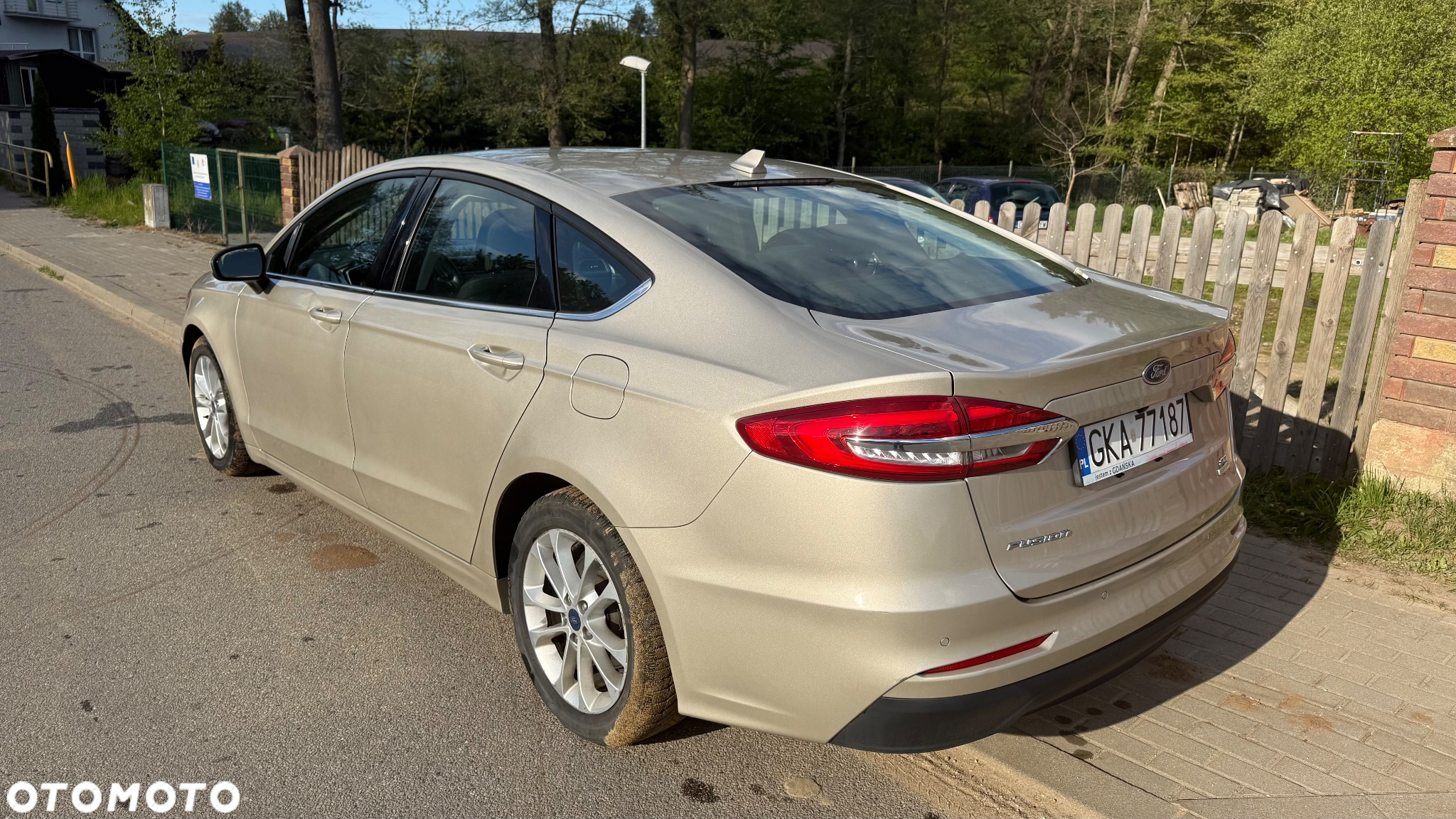Ford Fusion - 9
