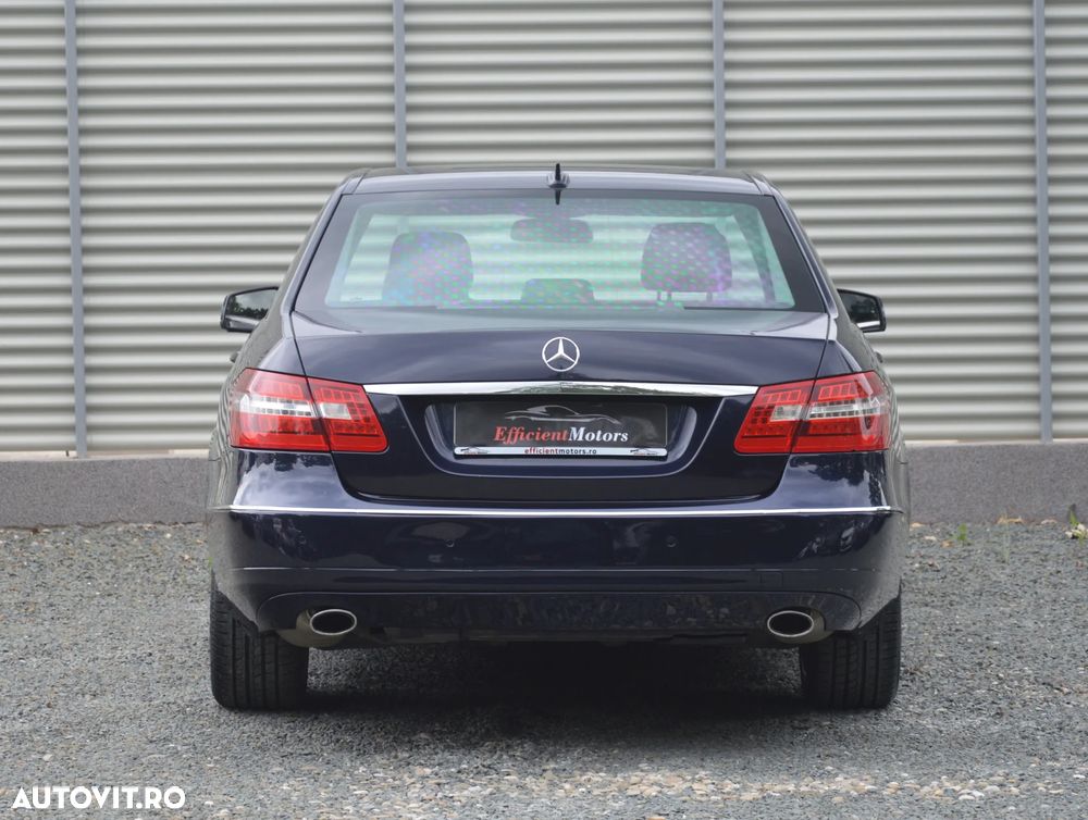 Mercedes-Benz E 350 CDI BlueEfficiency Aut. - 26
