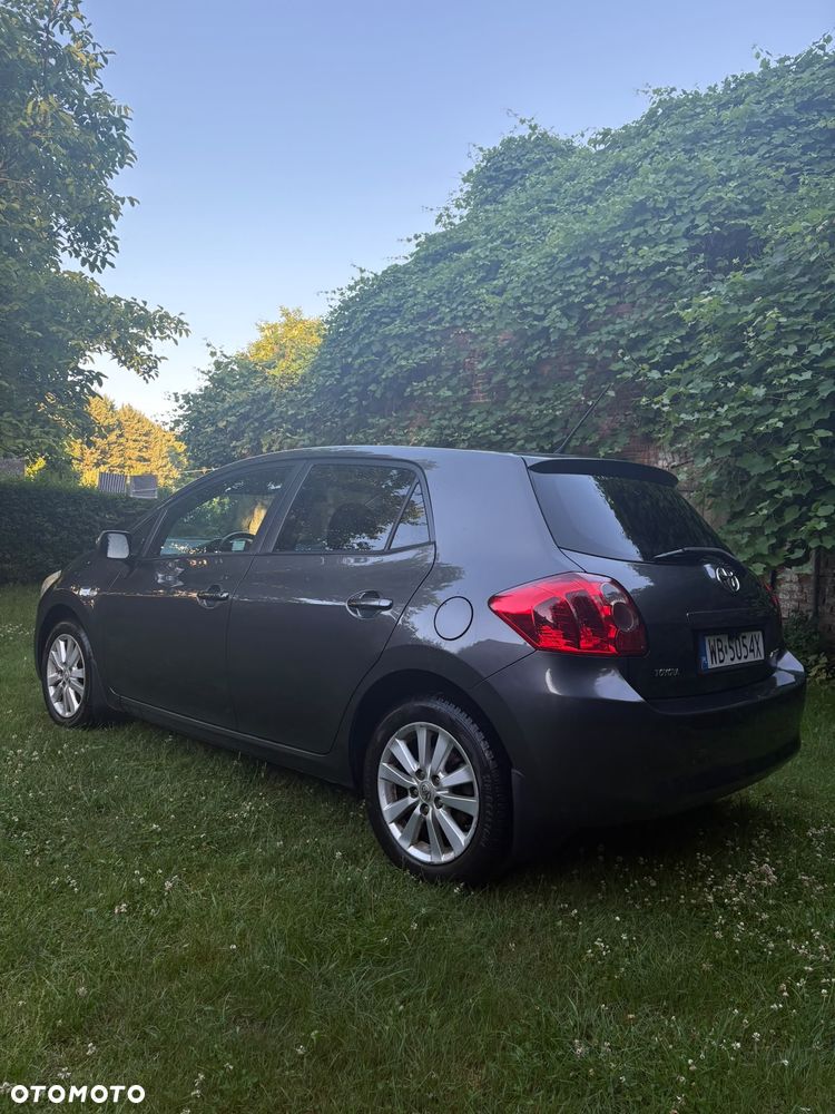 Toyota Auris 1.6 VVT-i Sol - 3