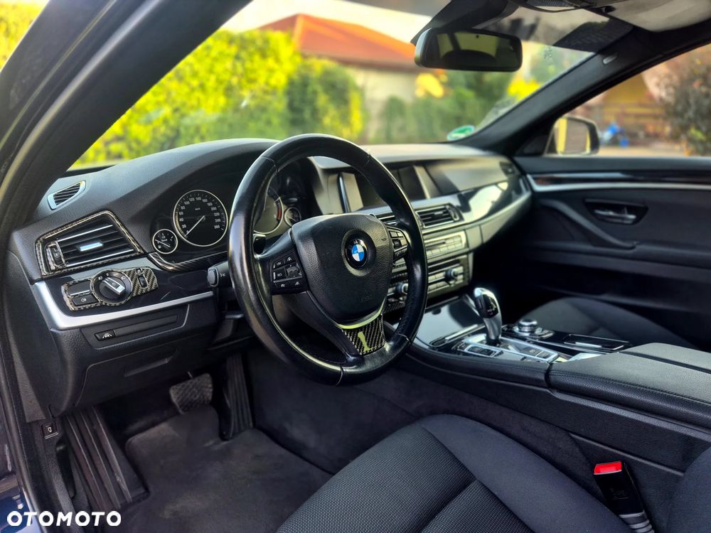 BMW Seria 5 520d - 18