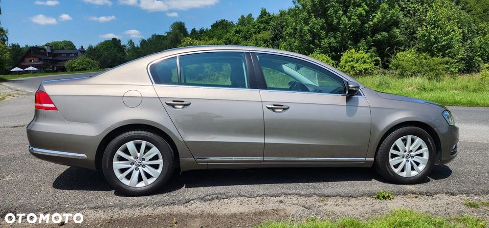 Volkswagen Passat 2.0 TDI DPF Comfortline - 6