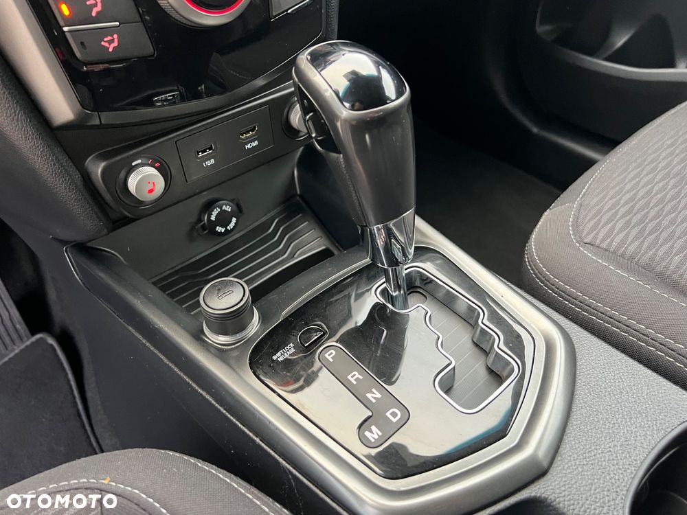 SsangYong/KGM XLV - 26