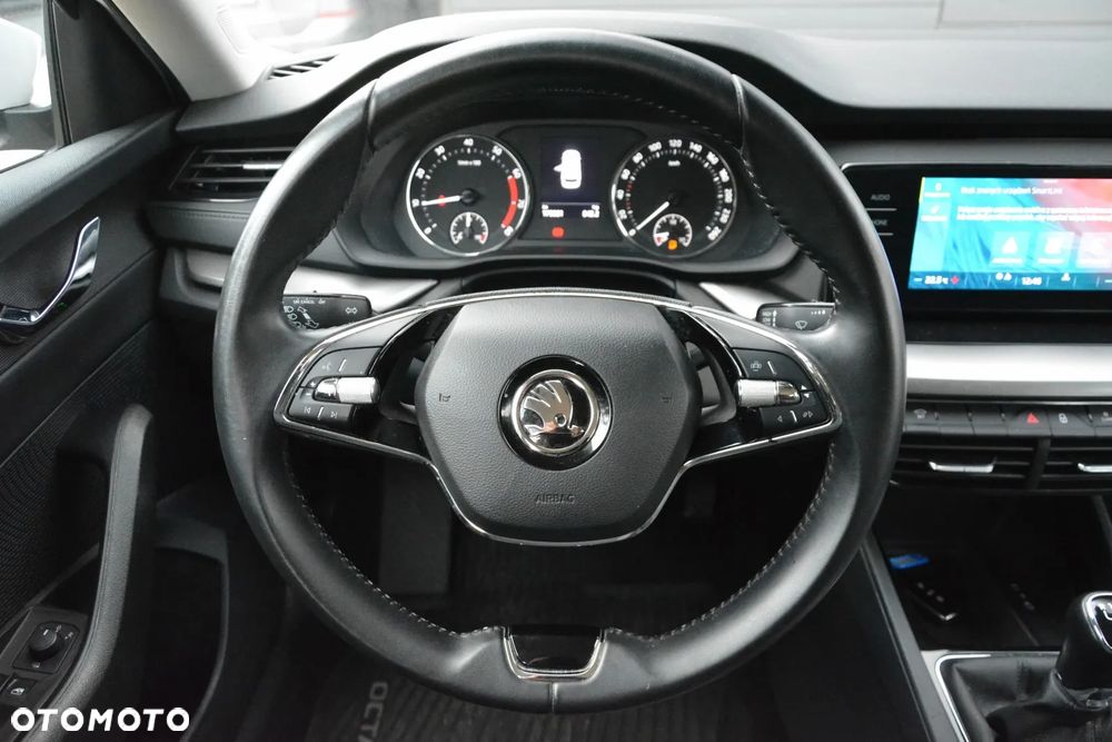 Skoda Octavia 1.5 TSI ACT Ambition - 11