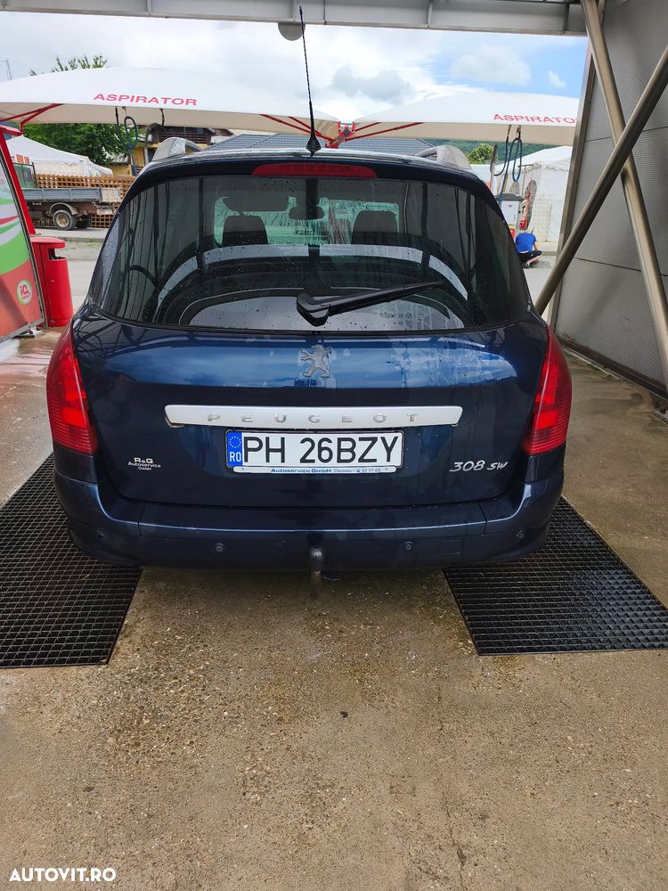 Peugeot 308 2010 photo 3