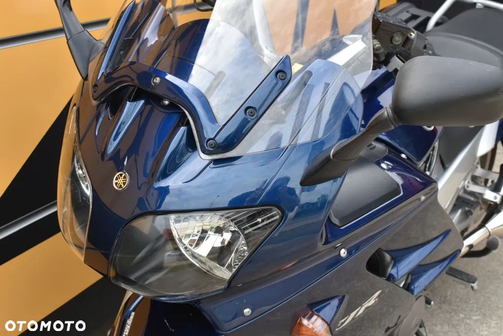 Yamaha FJR - 26