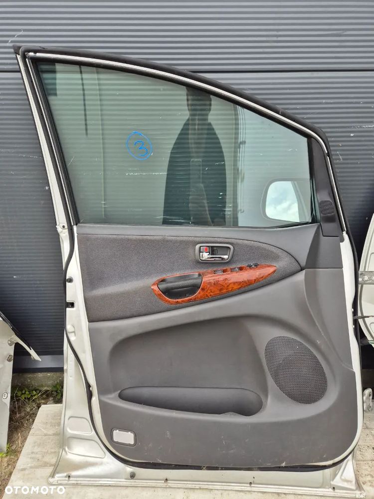 PREVIA II DRZWI BŁOTNIK KLAPA ZDERZAK SZYBA FOTEL CHŁODNICA WODY WZMOCNIENIE WENTYLATOR CHŁODNICY - 32