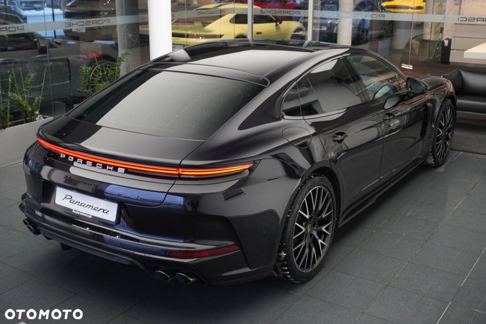 Porsche Panamera - 13
