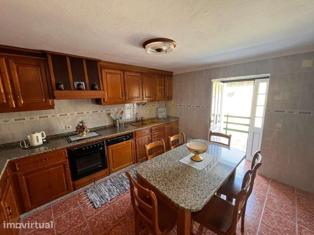 Moradia T3 em Excelente Estado - Ideal para Férias ou Habitação Per... - Grande imagem: 4/32