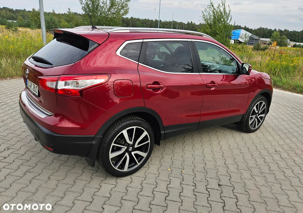 Nissan Qashqai 1.2 DIG-T Xtronic TEKNA - 4