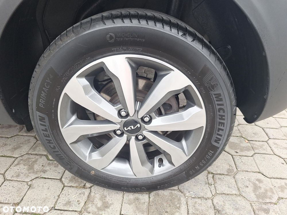 Kia Stonic - 18