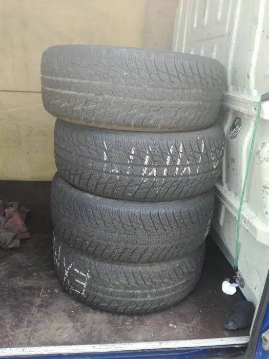 Opony zimowe Nokian wr suv 3 265/60R18 114 H XL - 1