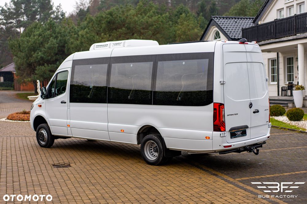 Mercedes-Benz Sprinter 519 BUS FACTORY Tourist Line 4x4 - 5