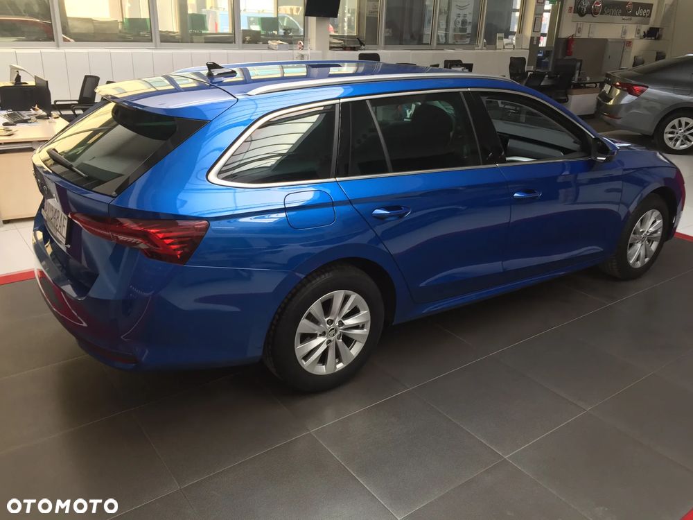 Skoda Octavia 1.5 TSI Business - 3