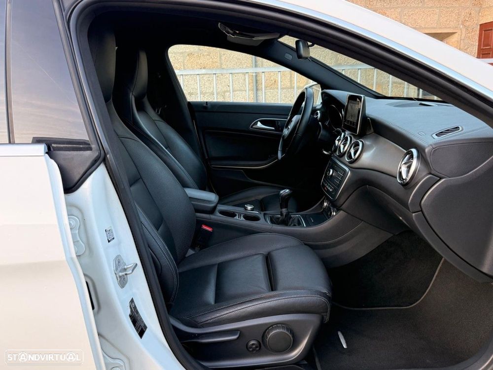 Mercedes-Benz CLA 180 d Shooting Brake Progressive - 13