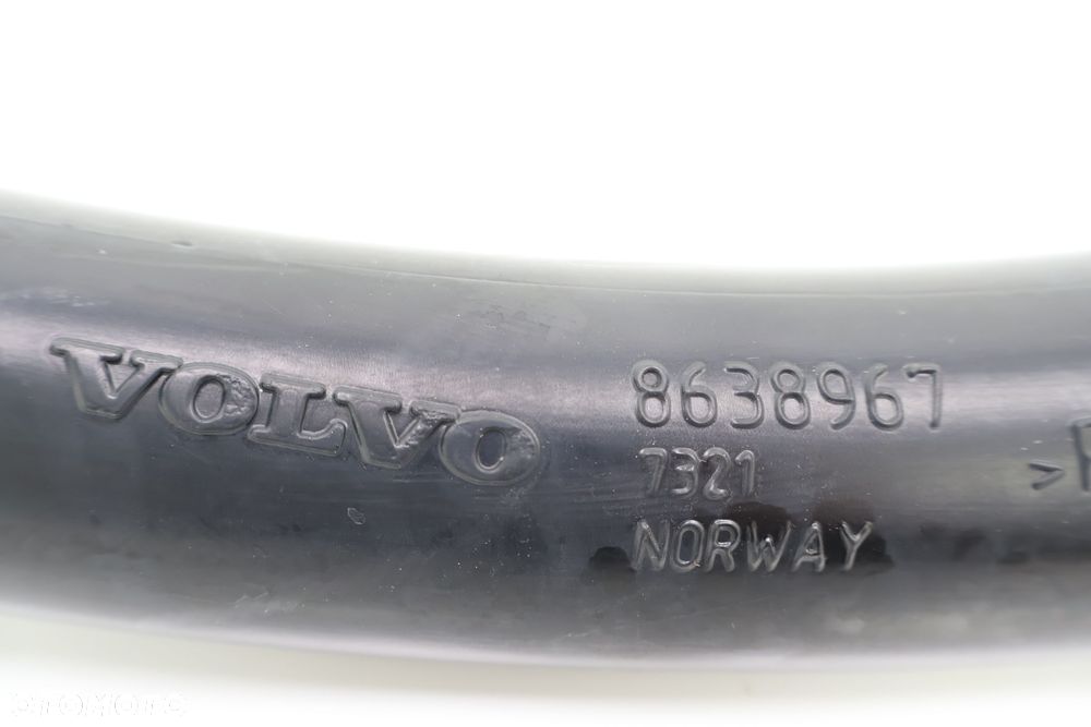 VOLVO V70 RURA INTERCOOLERA 8638967 - 6