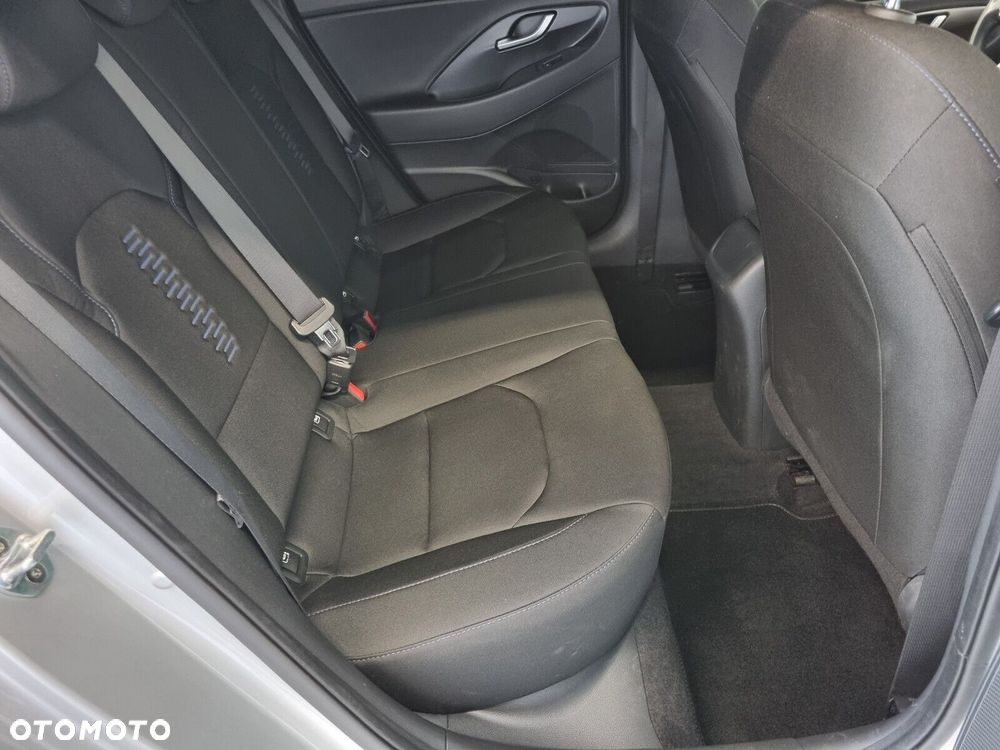 Hyundai i30 1.4 GO - 9