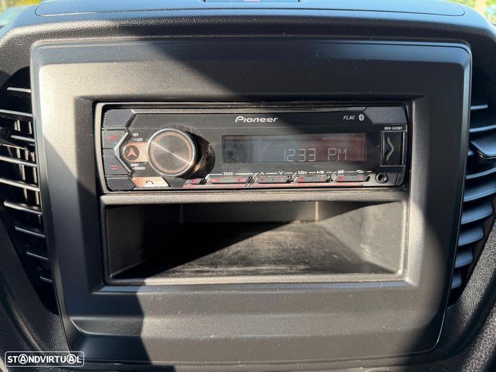 Isuzu D-Max 1.9 Ddi CD 4WD LSE - 25