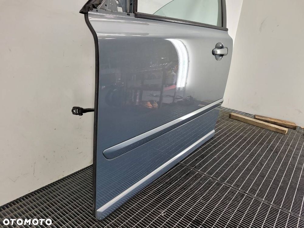 DRZWI PRZÓD LEWE VOLVO V50 545 II  KOMPLETNE KOD 490 - 4