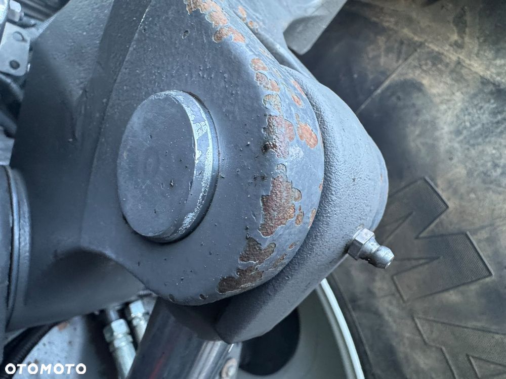Valtra S232 Oryginał Pierwszy właściciel Klimatyzacja Pneumatyka - 11