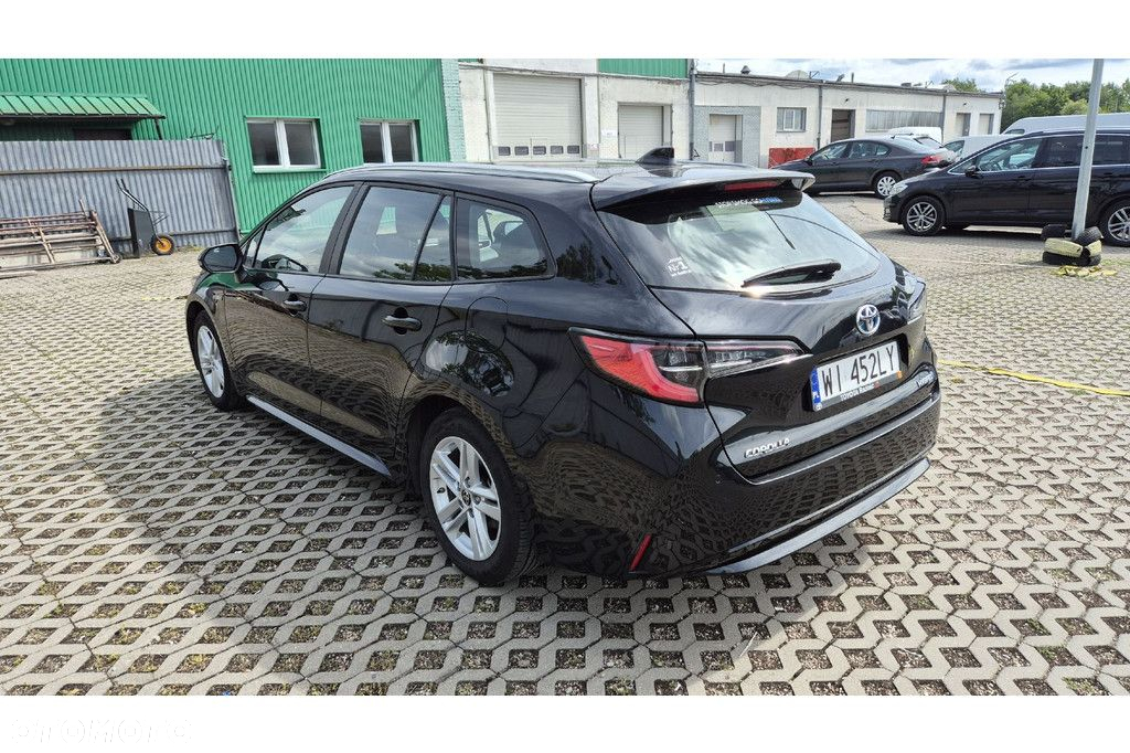 Toyota Corolla - 3