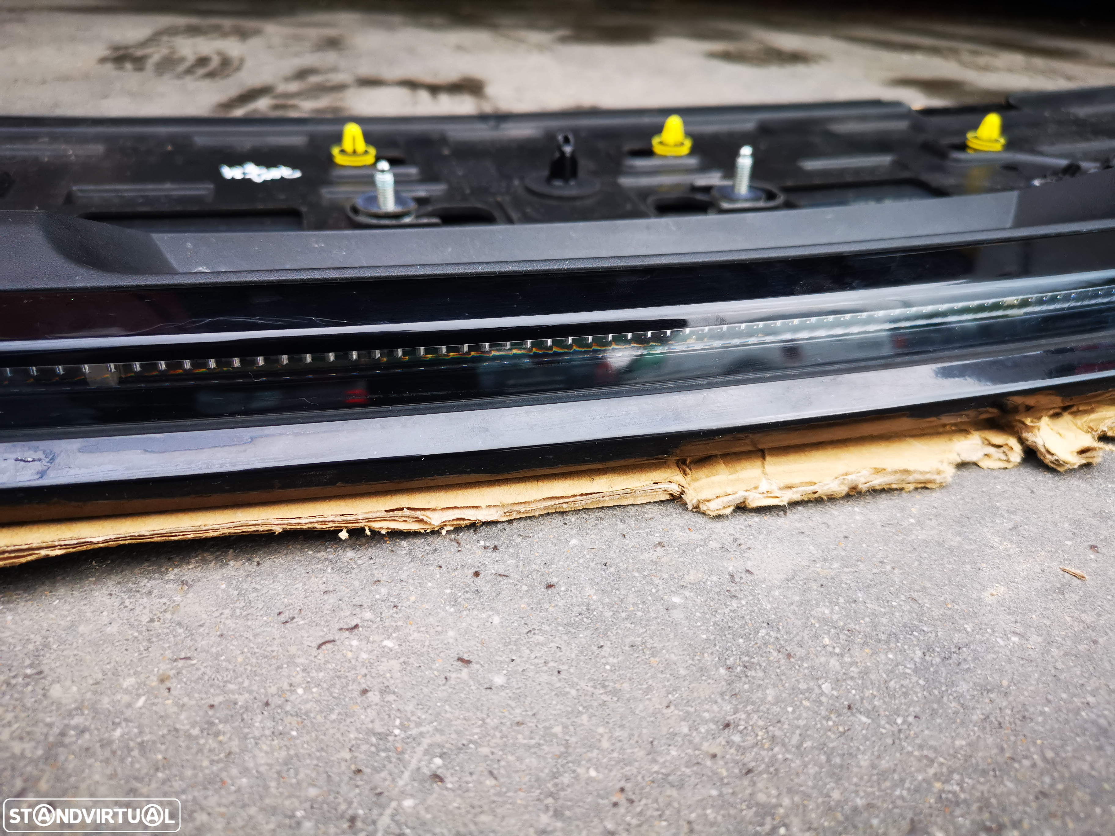 VOLVO V60 II SPOILER AILERON MALA - SP002 - 7