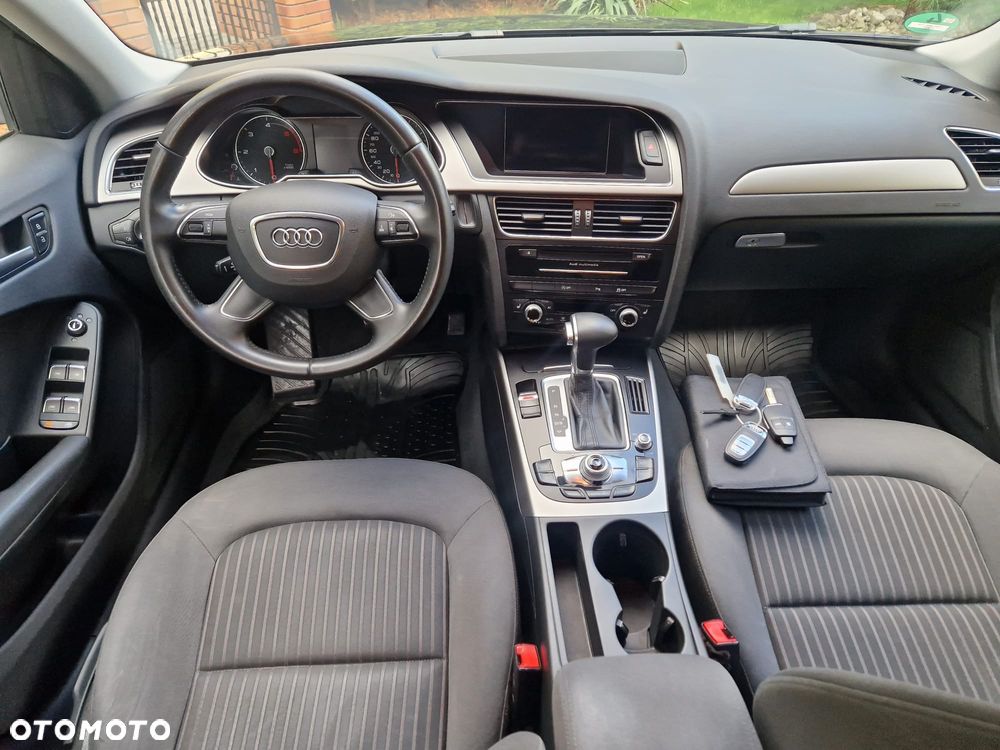 Audi A4 Avant 2.0 TDI DPF multitronic Ambiente - 9