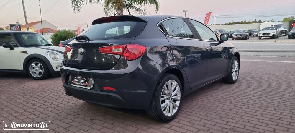Alfa Romeo Giulietta 1.6 JTDm Sprint Speciale J18 - 12