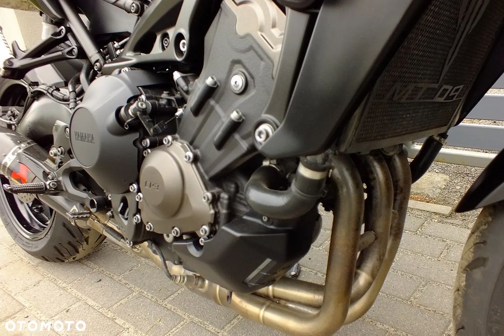 Yamaha MT - 8