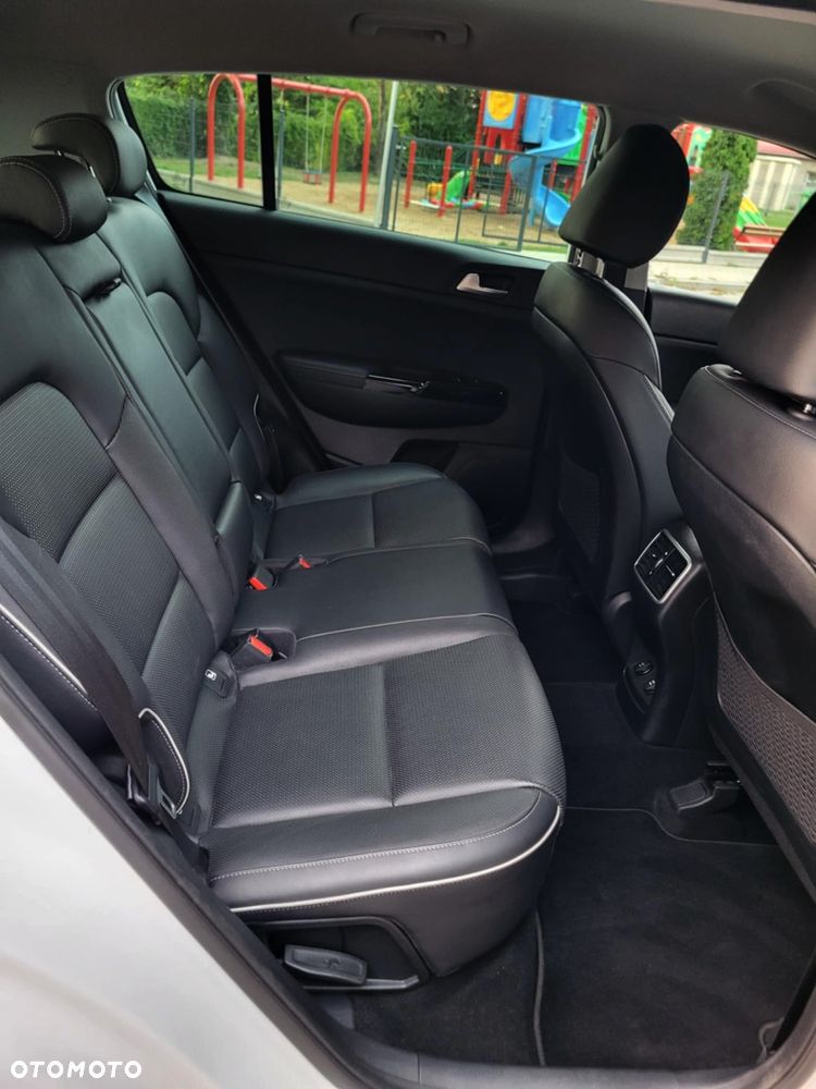 Kia Sportage 1.6 CRDI AWD DCT PLATINUM - 10