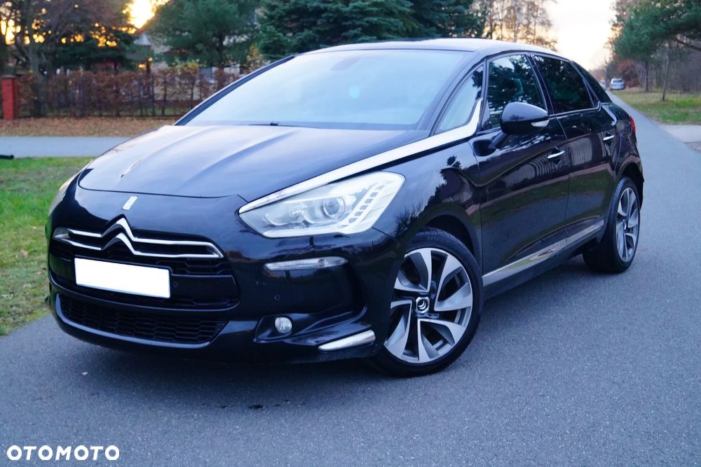 Citroën DS5 2.0 HDi SportChic - 1