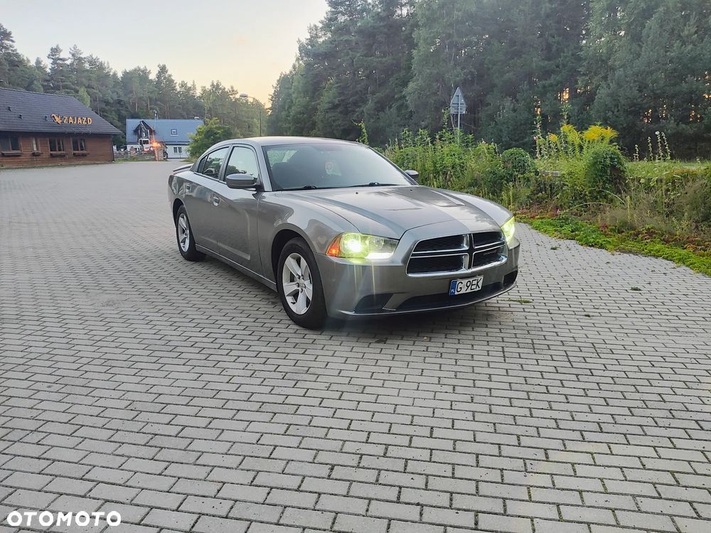 Dodge Charger - 8