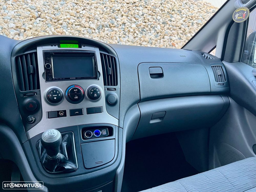 Hyundai H-1 - 23