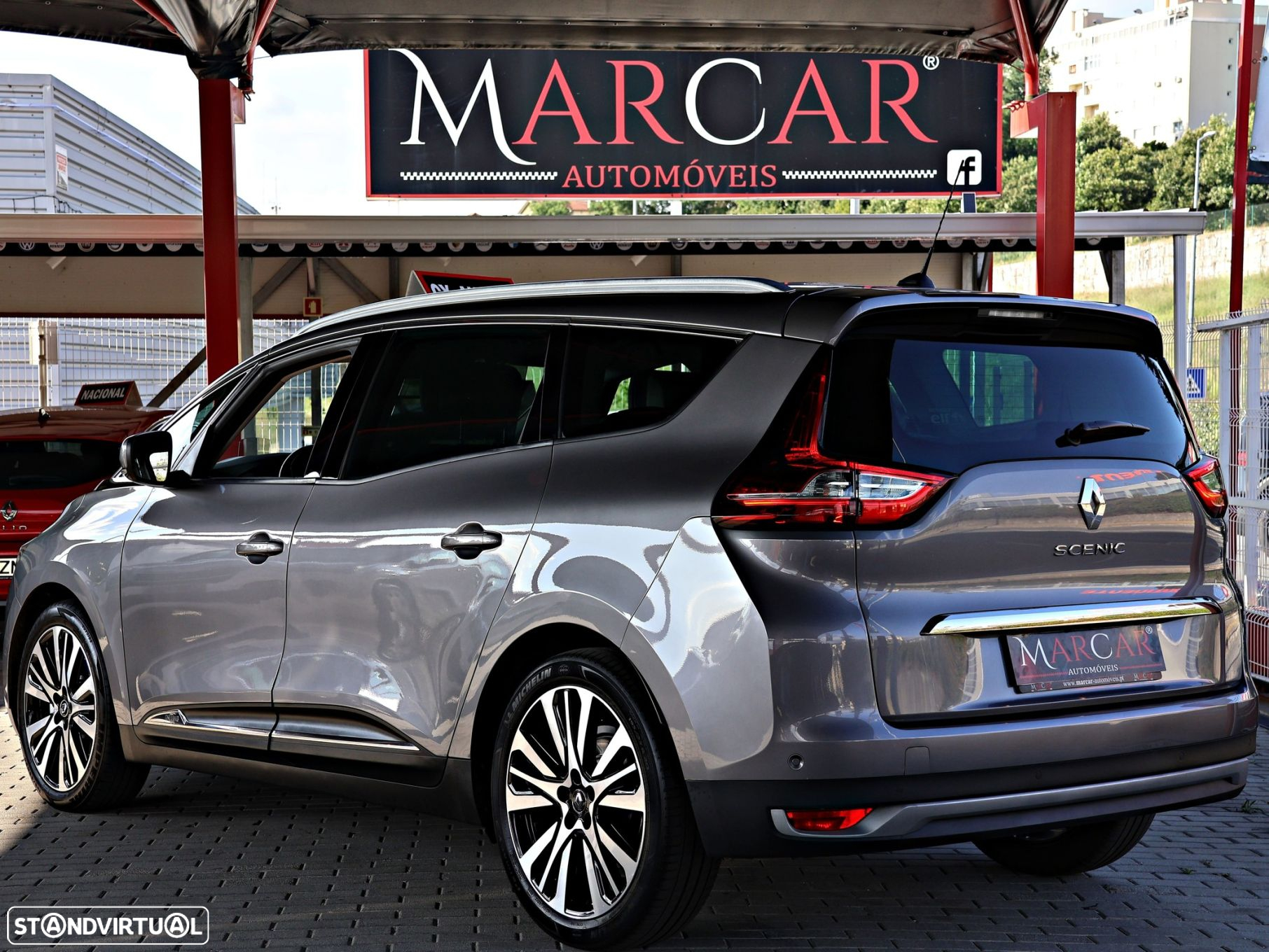 Renault Grand Scénic ENERGY dCi 160 EDC INITIALE PARIS - 8
