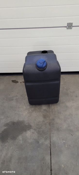 ZBIORNIK AD BLUE VOLVO FH4 21645367 - 2