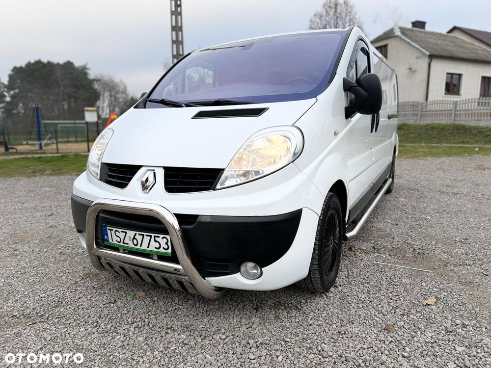 Renault Trafic - 32