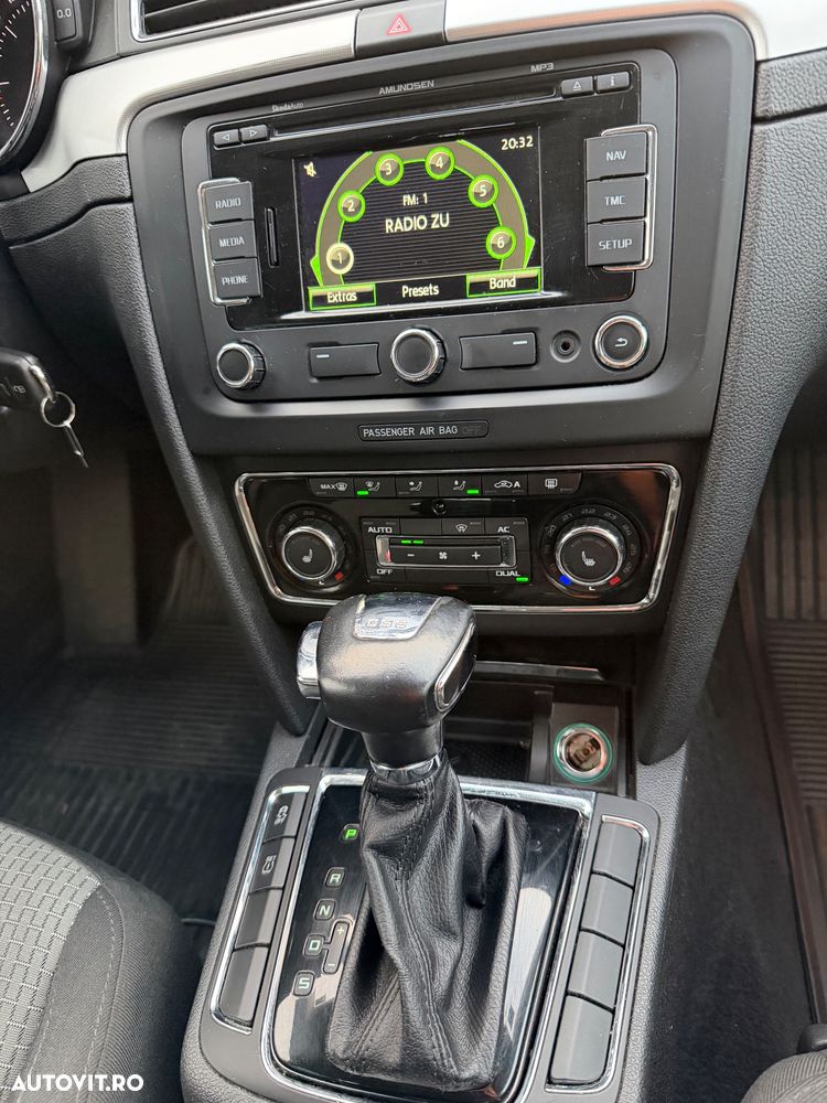 SKODA Superb 2011 — imagine 4