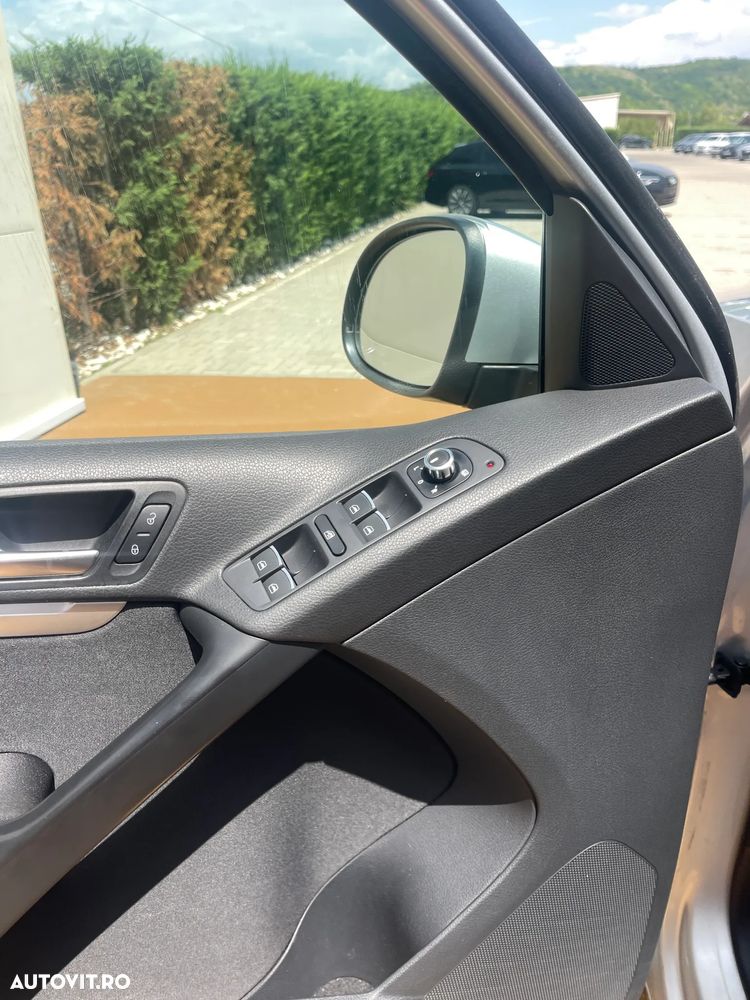 Volkswagen Tiguan 2.0 TDI DPF 4Motion BlueMotion Technology Cup Sport & Style - 31