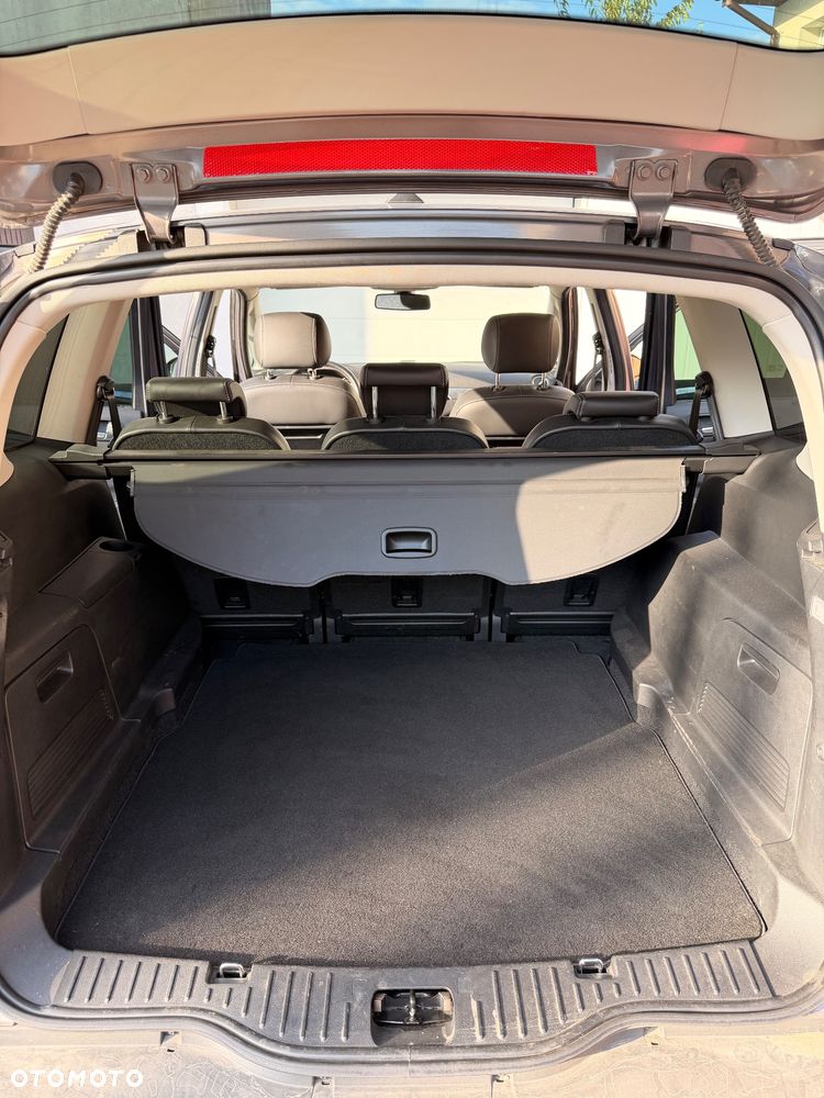 Ford S-Max 2.0 TDCi DPF Titanium MPS6 - 19