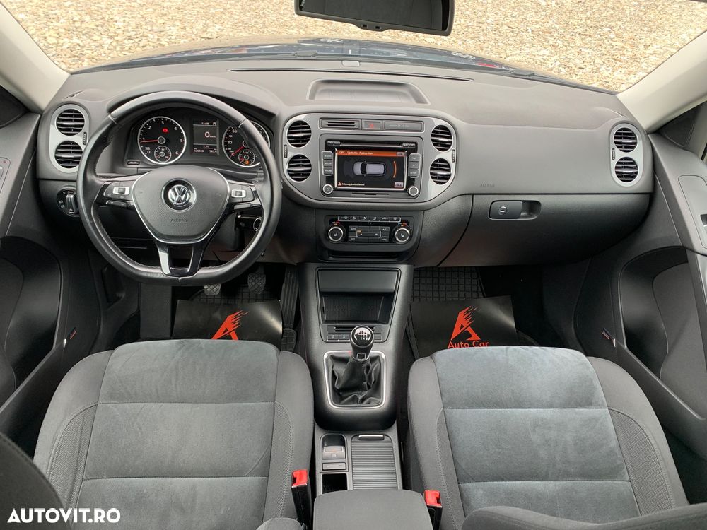 Volkswagen Tiguan 2.0 TDI DPF 4Motion BlueMotion Technology Lounge Sport & Style - 7