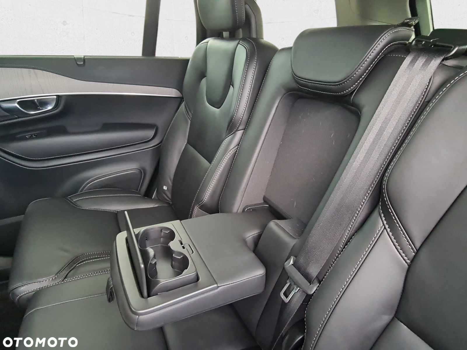 Volvo XC 90 - 14
