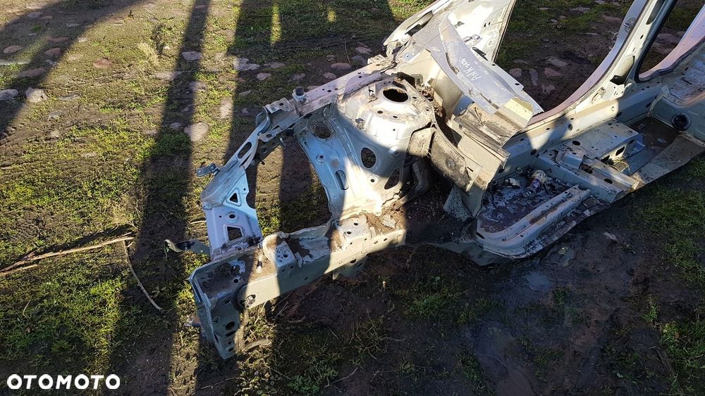 fartuch błotnik prawy tył Opel Astra K kombi - 3