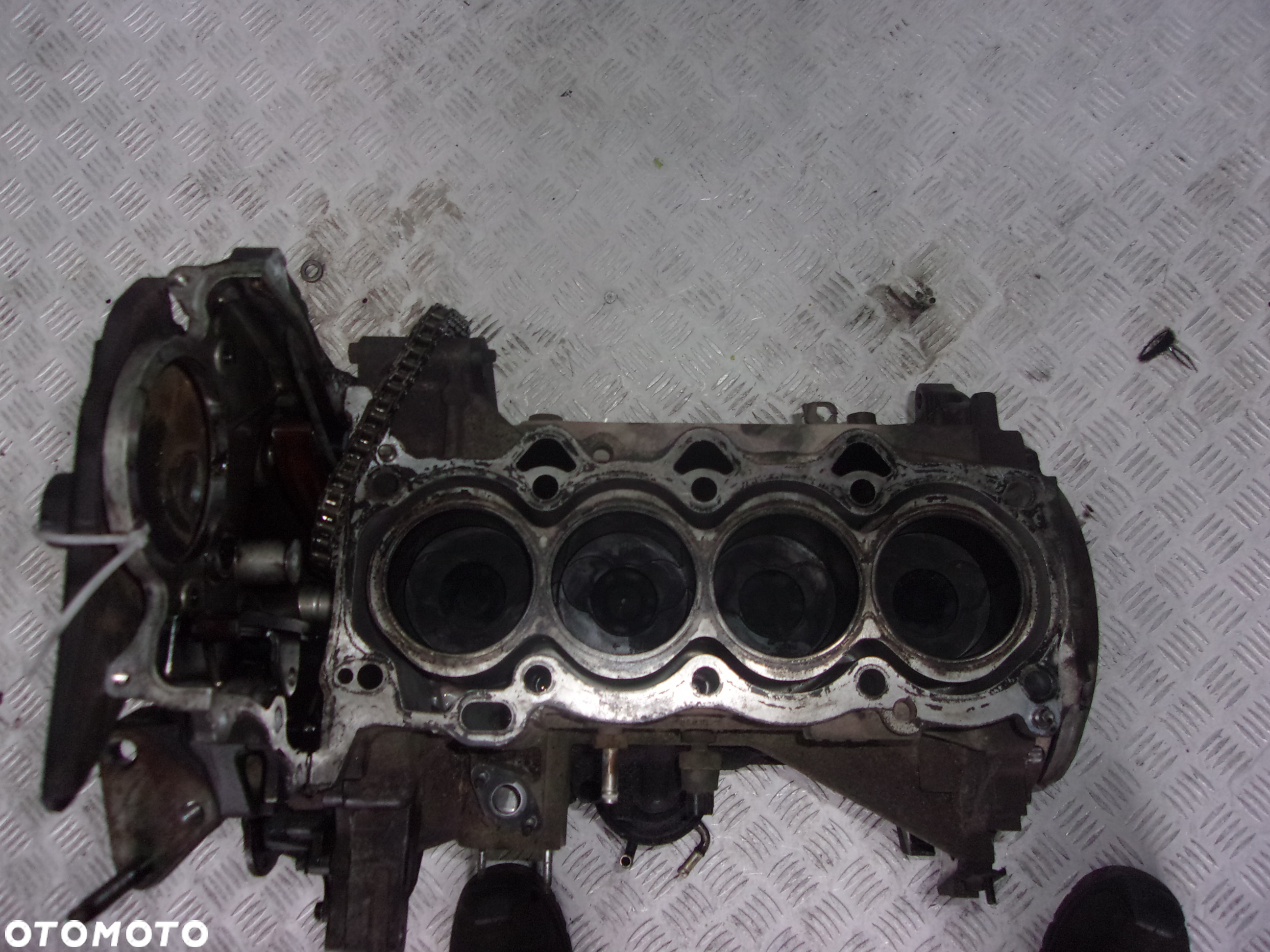BLOK SILNIKA TOYOTA 1.4 D4D T 1ND-E52C - 4