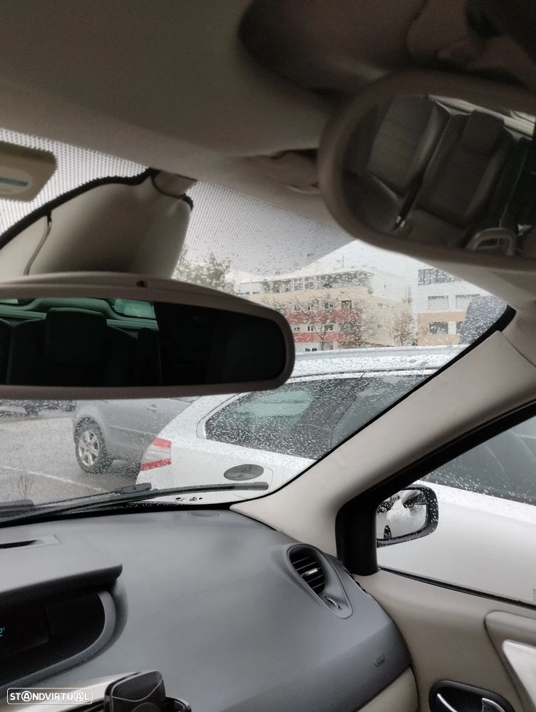 Renault Scénic 1.5 dCi Dynamique Luxe - 2